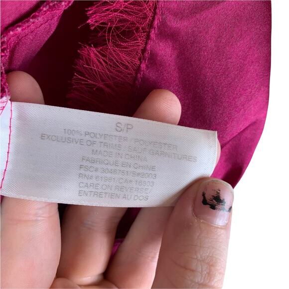 Magenta Fringe Lined V Neck Sleeveless Tank Top Women's S - Picture 3 of 3